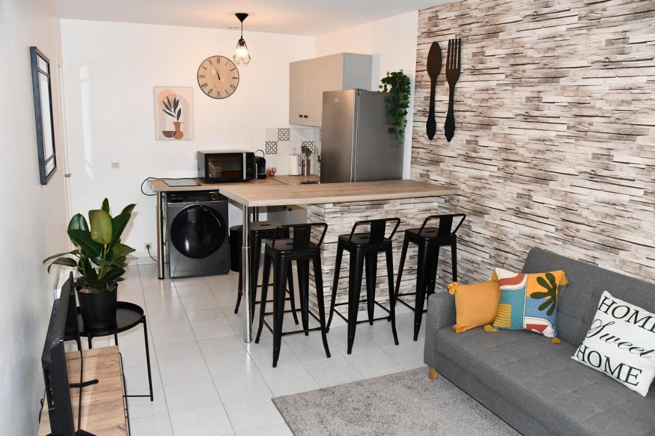 Appartement 32 M2 Intra Muros - Wifi - Netflix - Bureau Авиньон Екстериор снимка