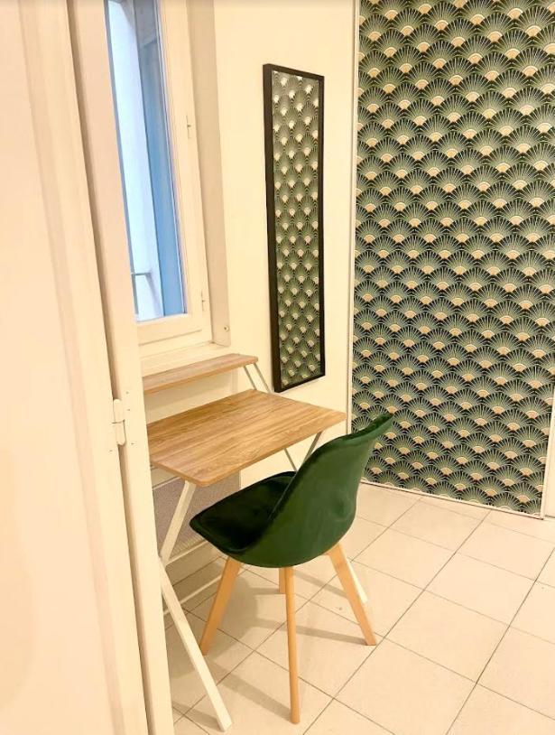 Appartement 32 M2 Intra Muros - Wifi - Netflix - Bureau Авиньон Екстериор снимка